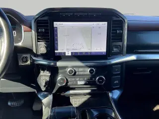 Ford F-150 2023 4x4 Lariat 4dr SuperCrew 5.5 ft. SB