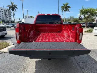 Ford F-250 Super Duty 2021 4x4 Lariat 4dr Crew Cab 6.8 ft. SB Pickup
