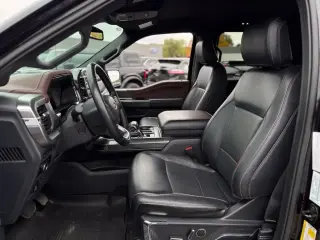Ford F-150 2023 4x4 Lariat 4dr SuperCrew 5.5 ft. SB
