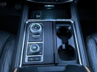 Ford Expedition 2022 4x4 Platinum 4dr SUV