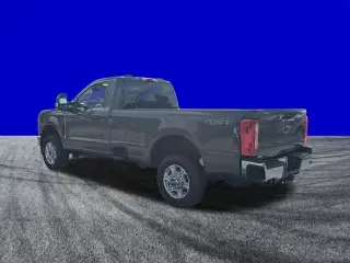Ford F-250 Super Duty 2026 4x4 XLT 2dr Regular Cab 8 ft. LB Pickup
