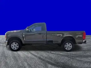 Ford F-250 Super Duty 2026 4x4 XLT 2dr Regular Cab 8 ft. LB Pickup