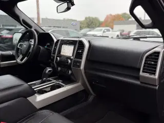 Ford F-150 2018 4x4 Lariat 4dr SuperCrew 5.5 ft. SB