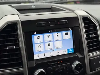 Ford F-150 2018 4x4 Lariat 4dr SuperCrew 5.5 ft. SB