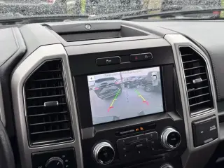 Ford F-150 2018 4x4 Lariat 4dr SuperCrew 5.5 ft. SB