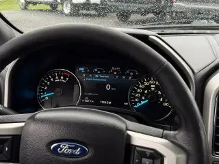 Ford F-150 2018 4x4 Lariat 4dr SuperCrew 5.5 ft. SB