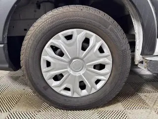 Ford Transit 2025 250 3 puertas LWB Techado bajo Camioneta de carga