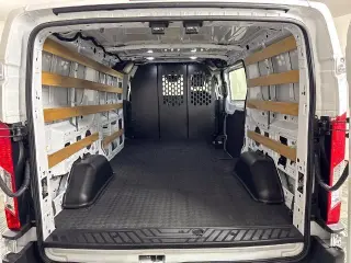 Ford Transit 2025 250 3 puertas LWB Techado bajo Camioneta de carga