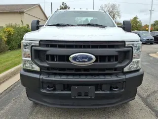 Ford F-250 Super Duty 2020 4x4 XL 2 puertas Cabina Regular 8 pies LB Pickup