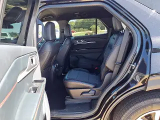 Ford Explorer 2026 AWD ST-Line SUV de 4 puertas