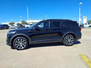 Ford Explorer 2026 AWD ST-Line SUV de 4 puertas