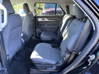 Ford Explorer 2026 AWD Active 4dr SUV