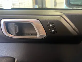 Ford Bronco 2025 4x4 Outer Banks SUV de 4 puertas