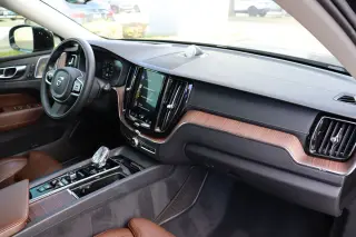 2020 Volvo XC60