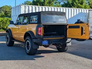 Ford Bronco 2021 4x4 Badlands Advanced SUV de 4 puertas