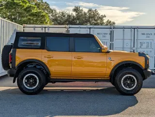 Ford Bronco 2021 4x4 Badlands Advanced SUV de 4 puertas