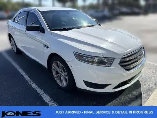Ford Taurus 2015 Sedán de 4 puertas SE