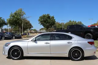 2016 Lexus LS 460