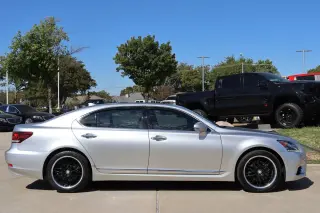 2016 Lexus LS 460