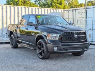 Ram 1500 2015 4x4 SLT 4 puertas Cabina Tripulación pickup 5.5 pies