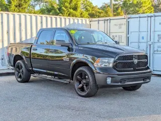 Ram 1500 2015 4x4 SLT 4 puertas Cabina Tripulación pickup 5.5 pies
