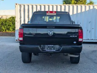 Ram 1500 2015 4x4 SLT 4 puertas Cabina Tripulación pickup 5.5 pies