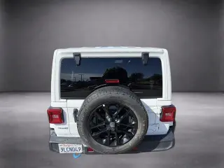 Jeep Wrangler 2024 4x4 Sahara 4xe SUV de 4 puertas
