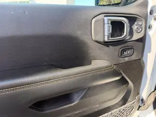 Jeep Wrangler 2024 4x4 Sahara 4xe SUV de 4 puertas