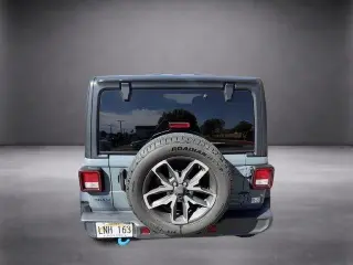 Jeep Wrangler 2024 4x4 Willys 4xe SUV 4 puertas