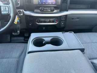 Ford F-150 2022 4x2 XL 4dr SuperCab 6.5 ft. SB