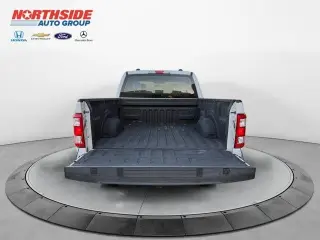 Ford F-150 2022 4x2 XL 4dr SuperCab 6.5 ft. SB