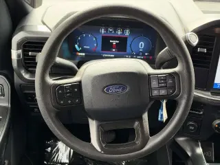 Ford F-150 2025 4x2 STX 4dr SuperCrew 5.5 ft. SB
