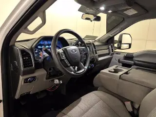 Ford F-250 Super Duty 2019 4x4 XLT 4dr Crew Cab Pickup 8 ft. LB