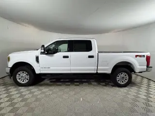 Ford F-250 Super Duty 2019 4x4 XLT 4dr Crew Cab Pickup 8 ft. LB