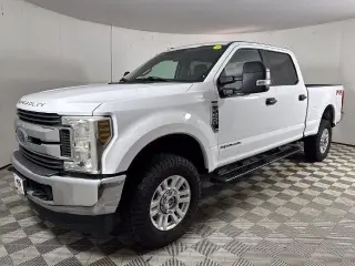 Ford F-250 Super Duty 2019 4x4 XLT 4dr Crew Cab Pickup 8 ft. LB