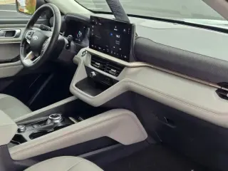 Ford Explorer 2025 AWD Active 4dr SUV