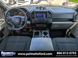 Ford F-150 2020 4x4 XL 4 puertas SuperCrew 5.5 pies. SB