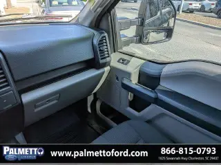 Ford F-150 2020 4x4 XL 4 puertas SuperCrew 5.5 pies. SB