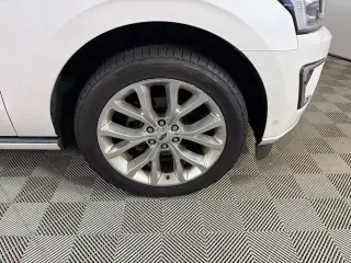 Ford Expedition 2019 4x4 Platinum 4dr SUV