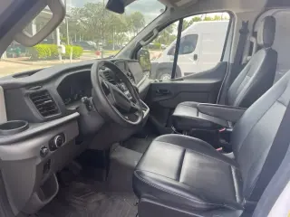 Ford Transit 2023 250 3dr SWB Techo Bajo Furgón de Carga