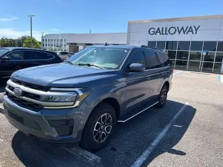 Ford Expedition 2022 4x4 XLT 4dr SUV