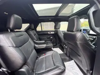 Ford Explorer 2023 AWD ST 4dr SUV