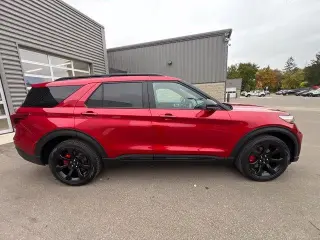 Ford Explorer 2023 AWD ST 4dr SUV
