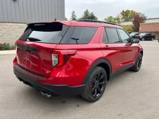 Ford Explorer 2023 AWD ST 4dr SUV