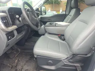 Ford F-250 Super Duty 2023 4x2 XL 4dr Crew Cab 6.8 ft. SB Pickup