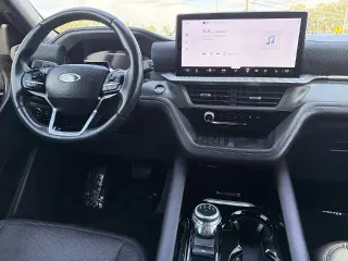 Ford Explorer 2025 AWD Platinum 4dr SUV