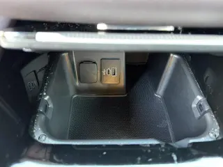 Ford Explorer 2025 AWD Platinum 4dr SUV