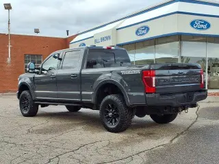 Ford F-250 Super Duty 2021 4x4 Lariat 4dr Crew Cab 6.8 ft. SB Pickup