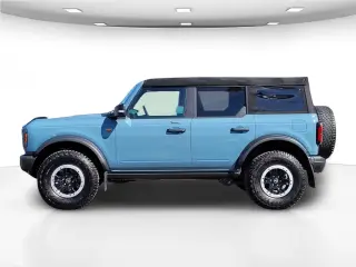 Ford Bronco 2023 4x4 Base Advanced 4dr SUV