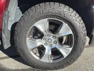 Ram 1500 2021 4x4 Laramie 4dr Crew Cab 5.6 ft. SB Pickup